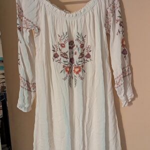 Xhilaration Cream Ruffled Top